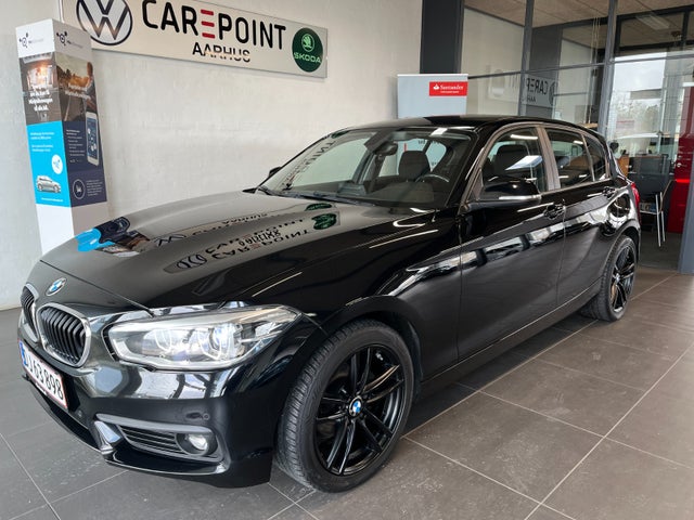 BMW 118i 1,5 Connected aut.