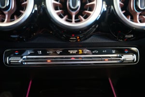 Mercedes EQB250+