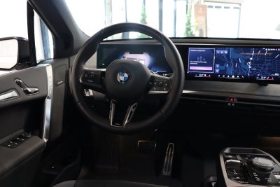 BMW iX xDrive45 M-Sport