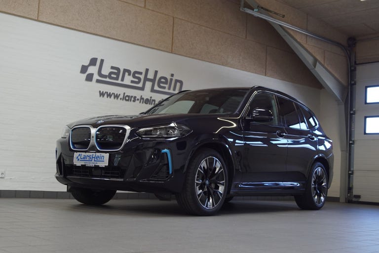 BMW iX3 Charged Plus M-Sport