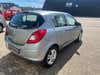 Opel Corsa 16V Cosmo thumbnail