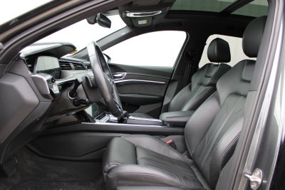 Audi e-tron S-line quattro
