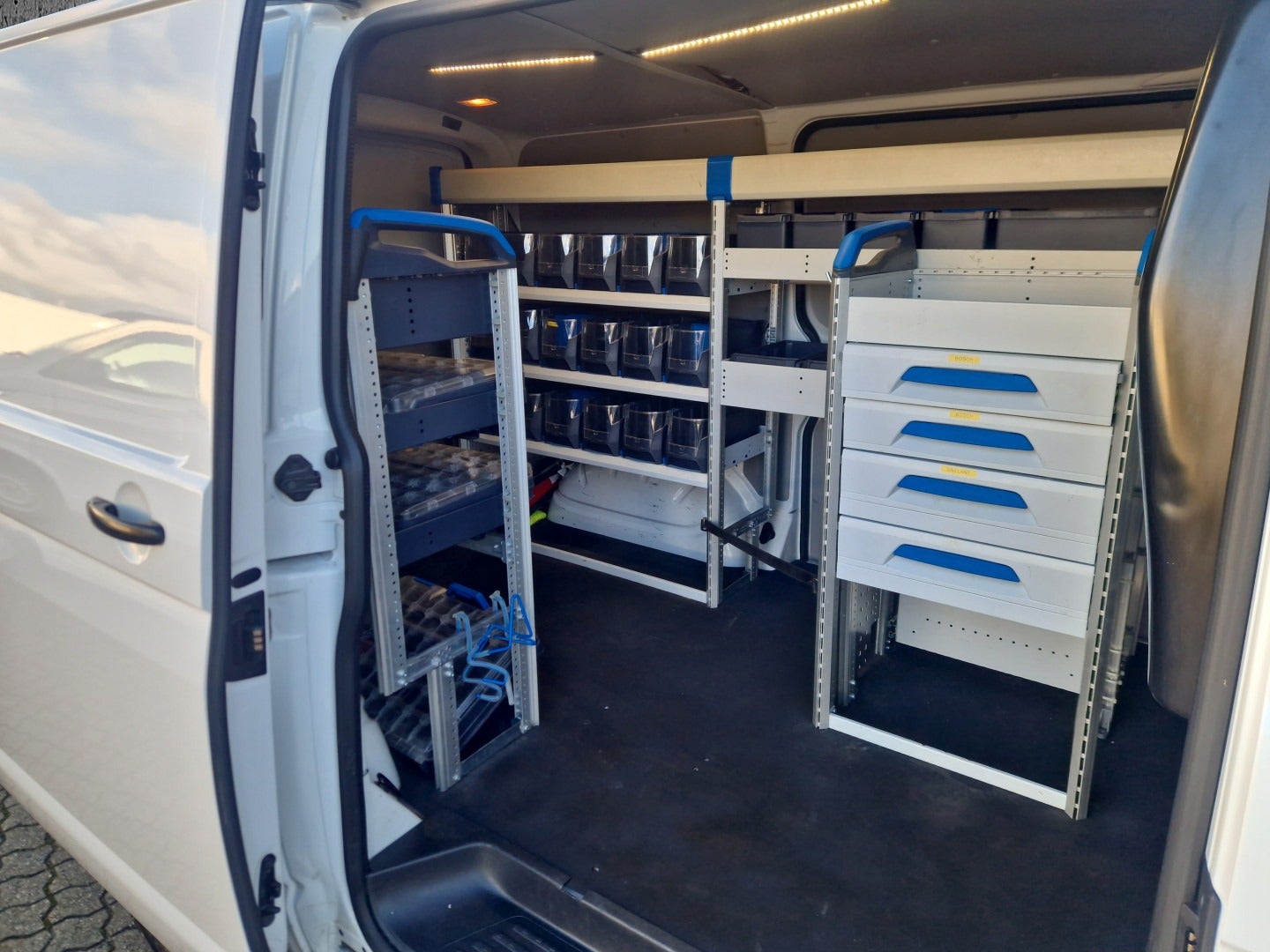 Billede af VW Transporter 2,0 TDi 114 Kassevogn kort BMT