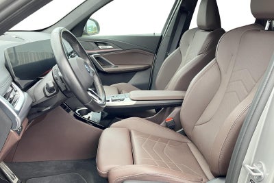 BMW iX1 xDrive30 M-Sport Premium BMW iX1 xDrive30 M-Sport Premium - 4