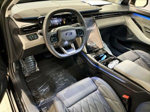 Ford Explorer Premium Extended Range