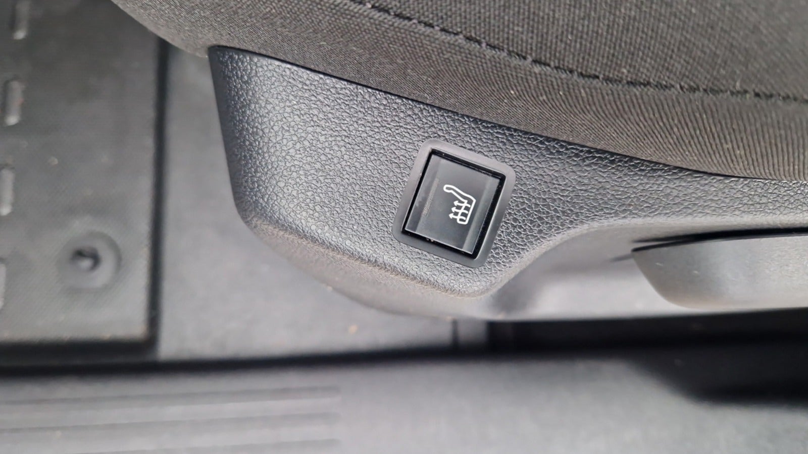 Billede af Peugeot Partner 1,5 BlueHDi 130 L1V1 Plus EAT8 Van