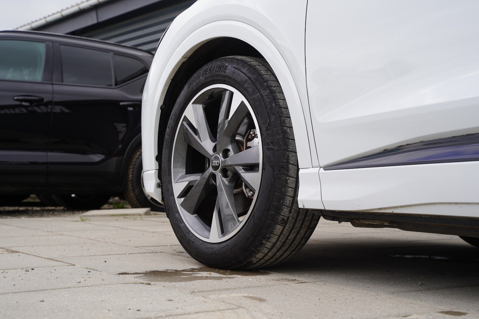 Billede af Audi Q4 e-tron 40 S-line