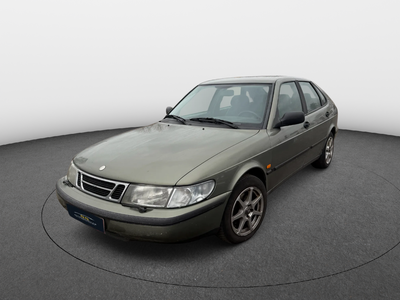 Saab 900 2,0  5d