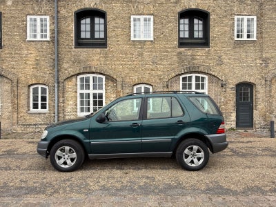 Mercedes ML320 3,2 aut. 5d