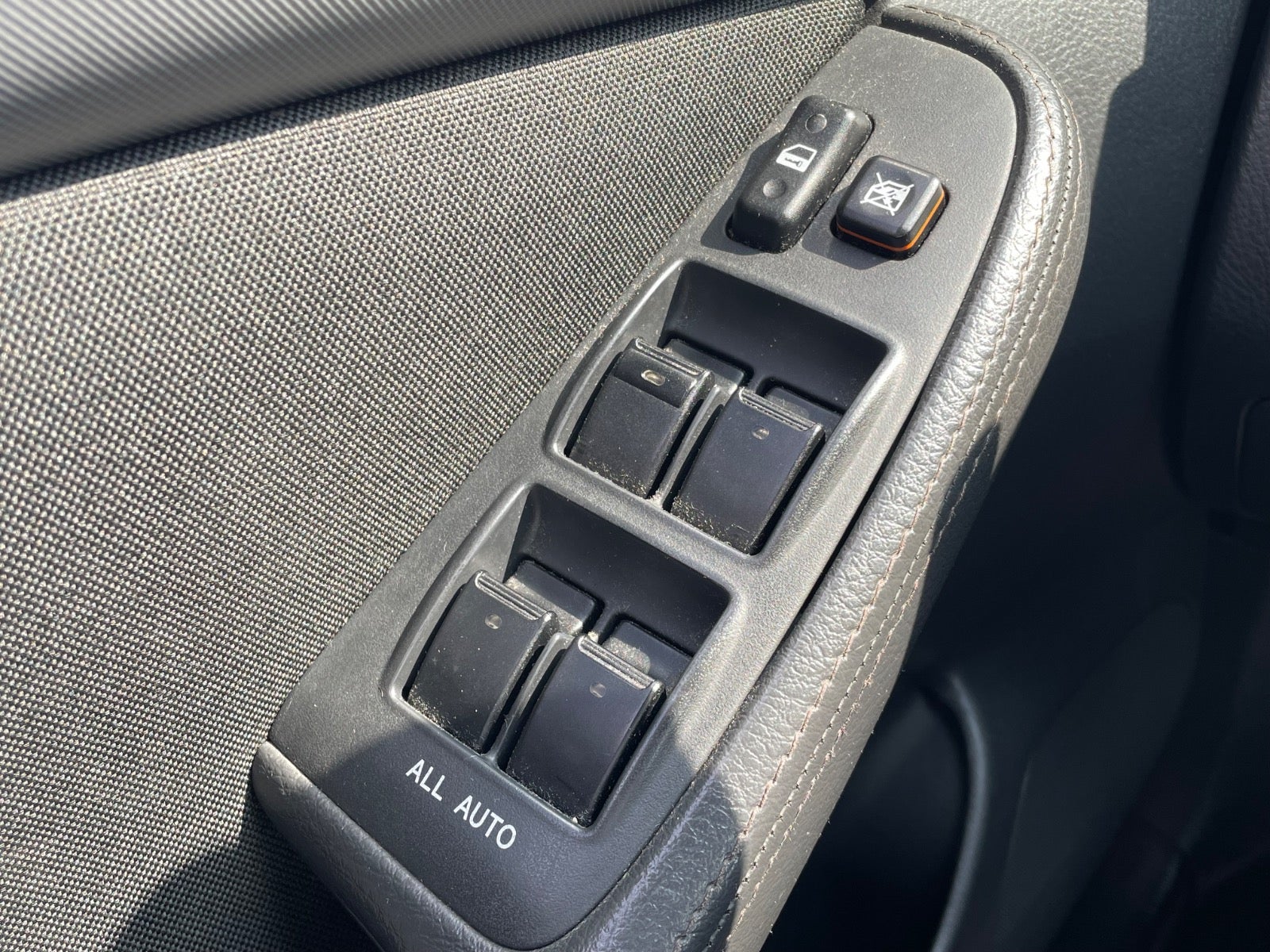 Billede af Toyota Avensis 2,0 D-4D Sol stc.