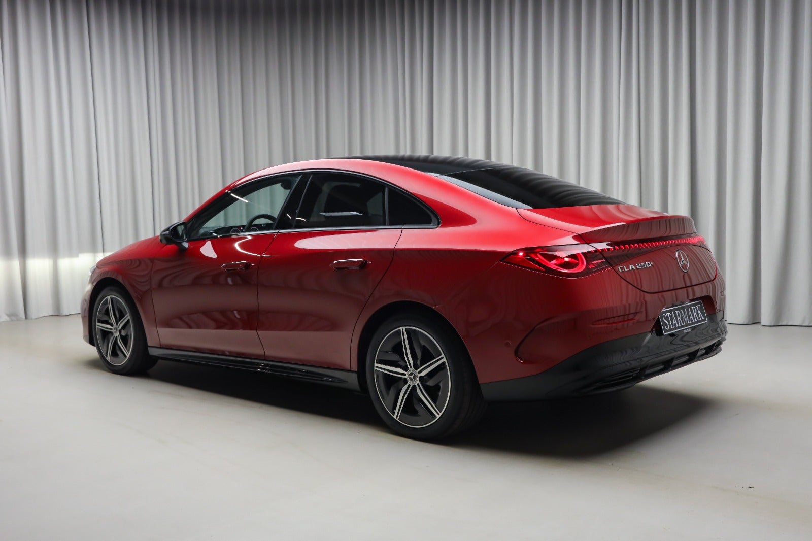 Mercedes-Benz CLA 250+ (3/8)