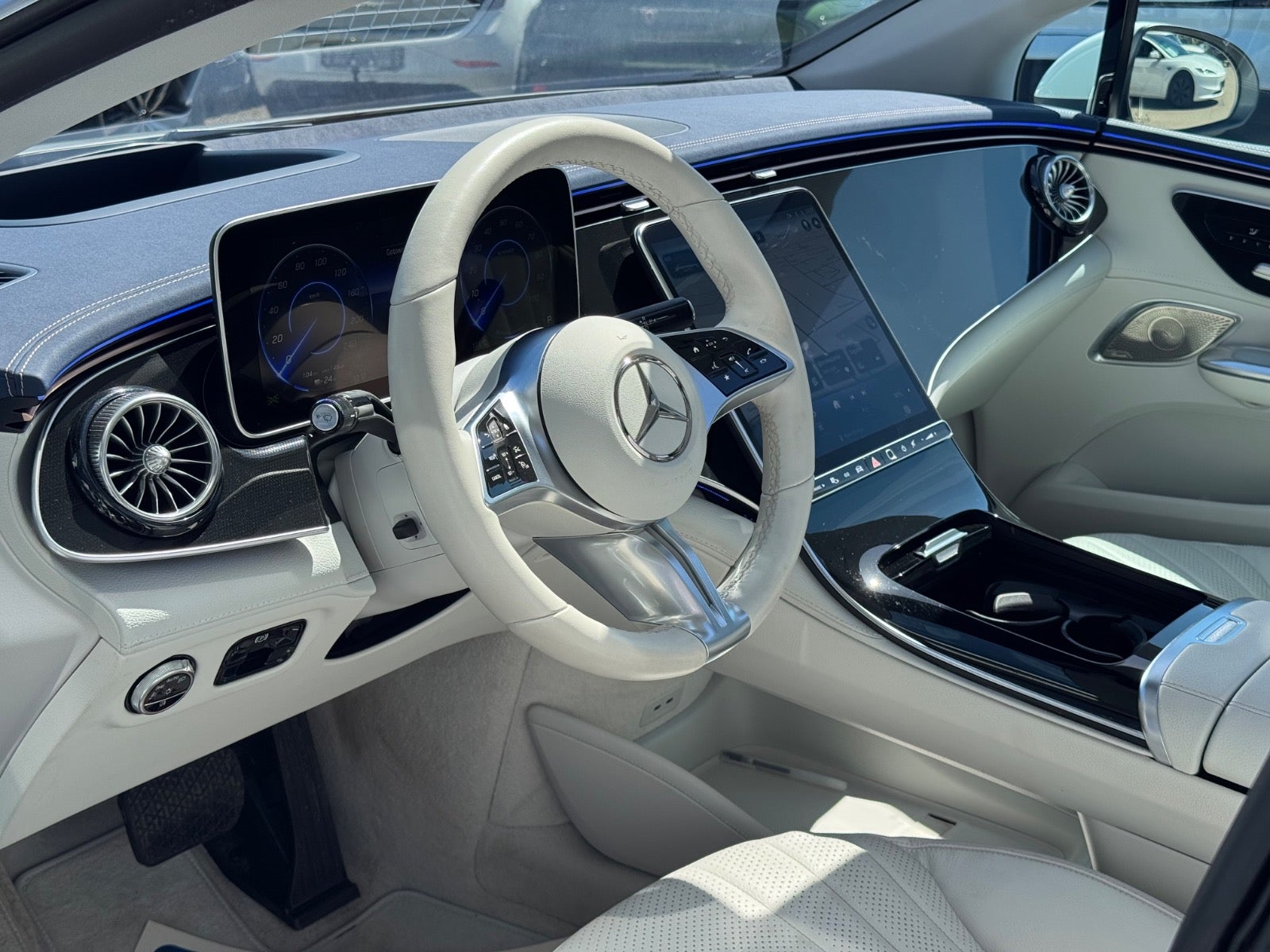 Billede af Mercedes EQE350  4Matic