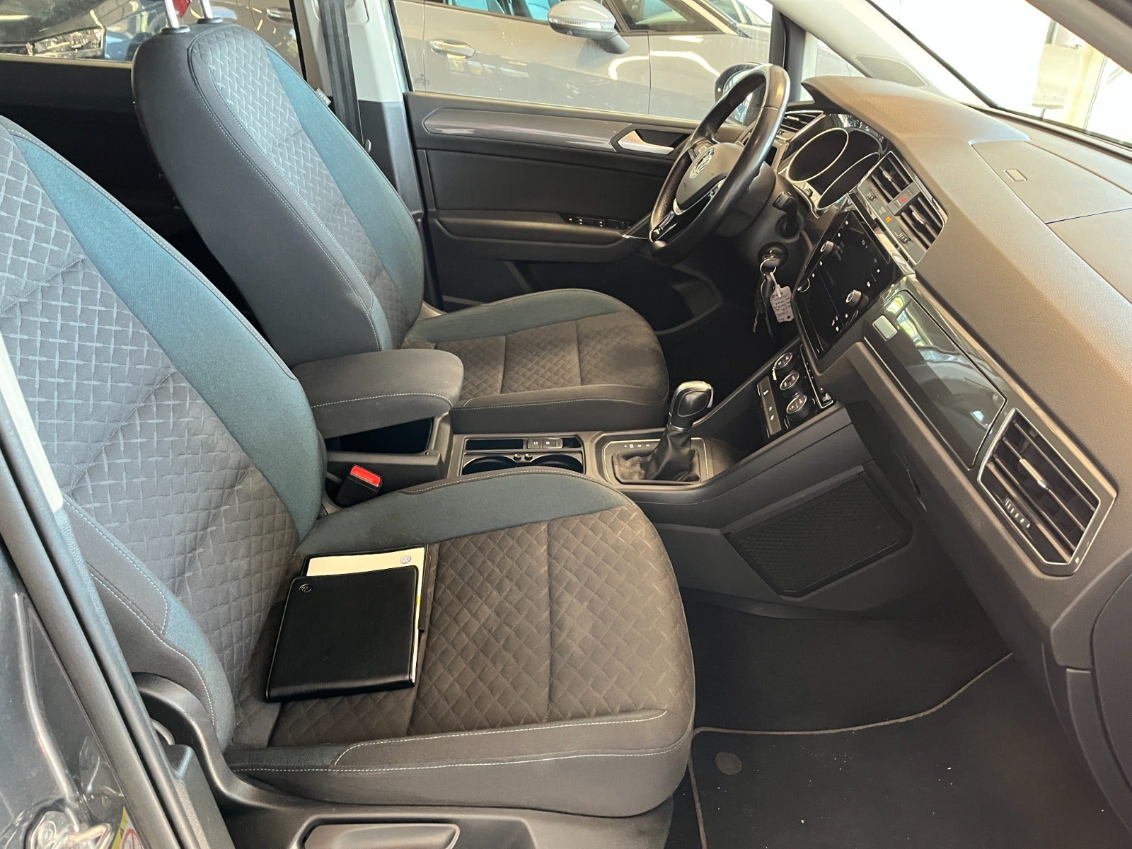 Billede af VW Touran 1,6 TDi 115 IQ.Drive DSG 7prs