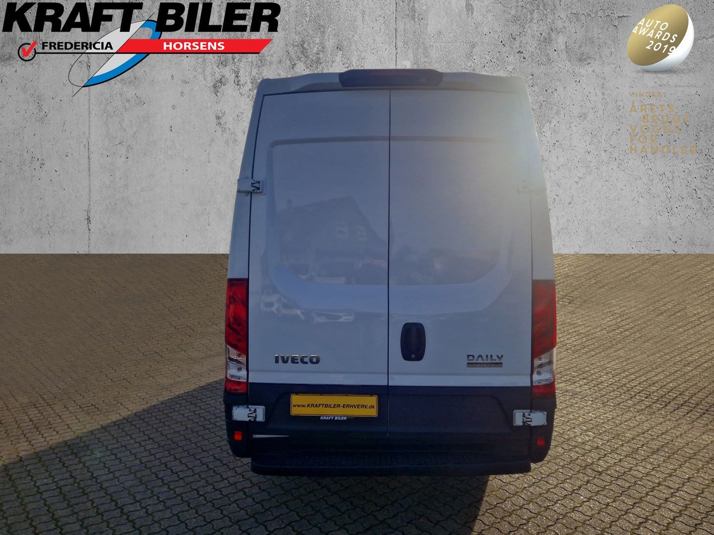 Billede af Iveco Daily 2,3 35S16 12m³ Kølevogn AG8