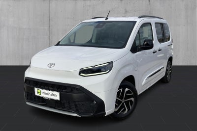 Toyota ProAce City Verso 50 Medium Family 5d