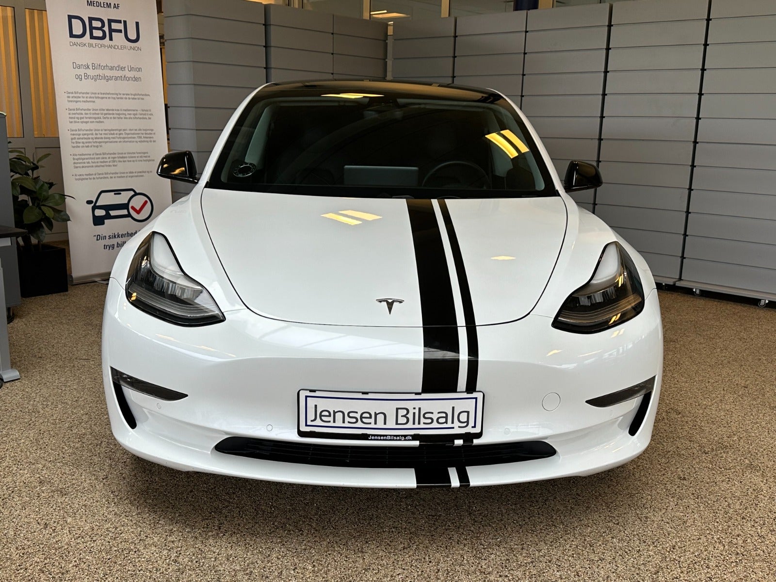 Tesla Model 3 Standard Range+ RWD
