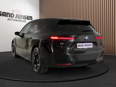 BMW iX xDrive40 Supercharged