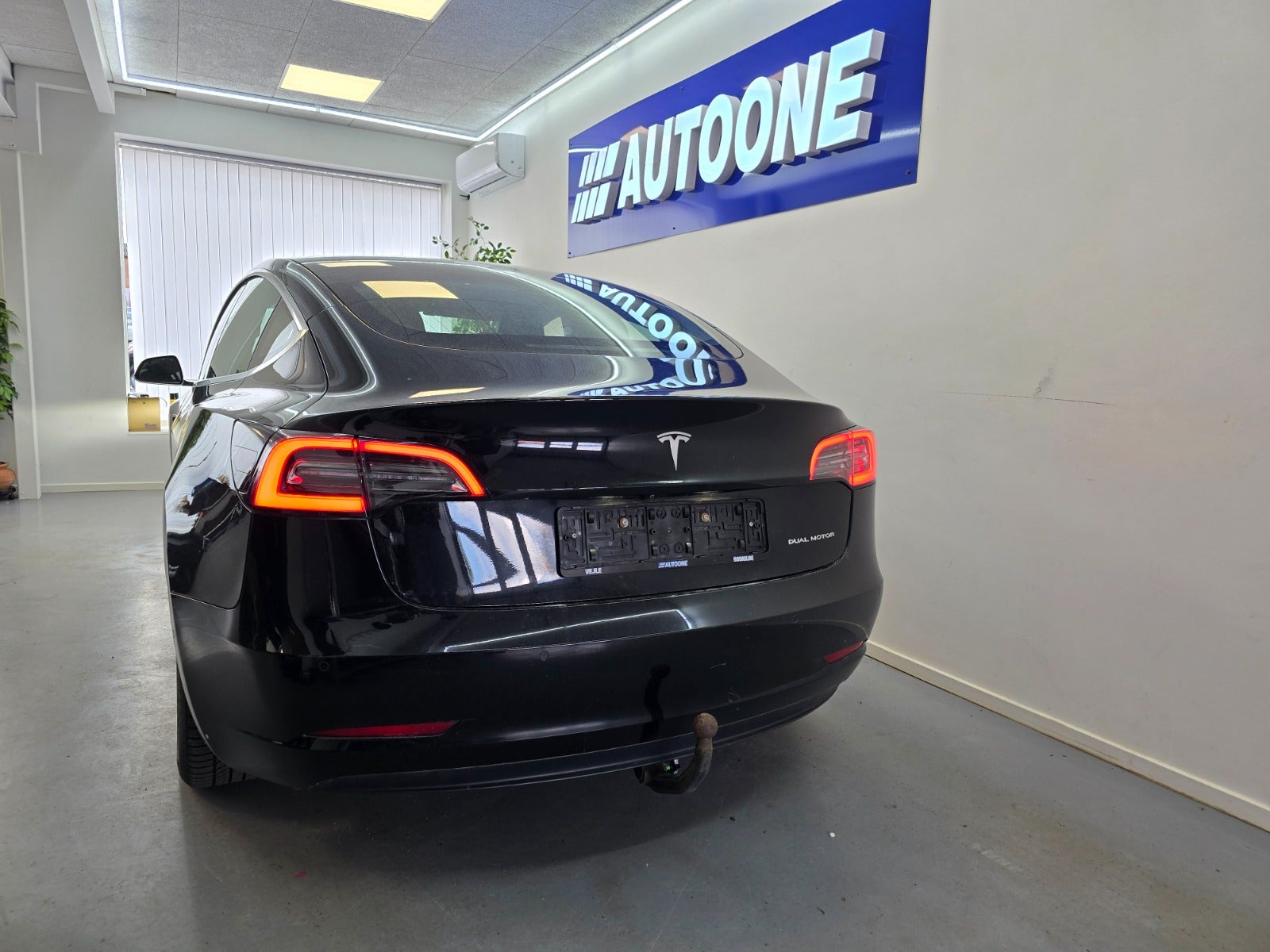 Billede af Tesla Model 3  Long Range AWD