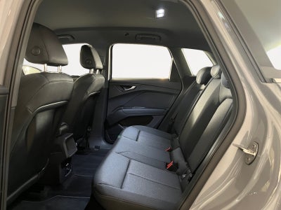 Audi Q4 e-tron Business