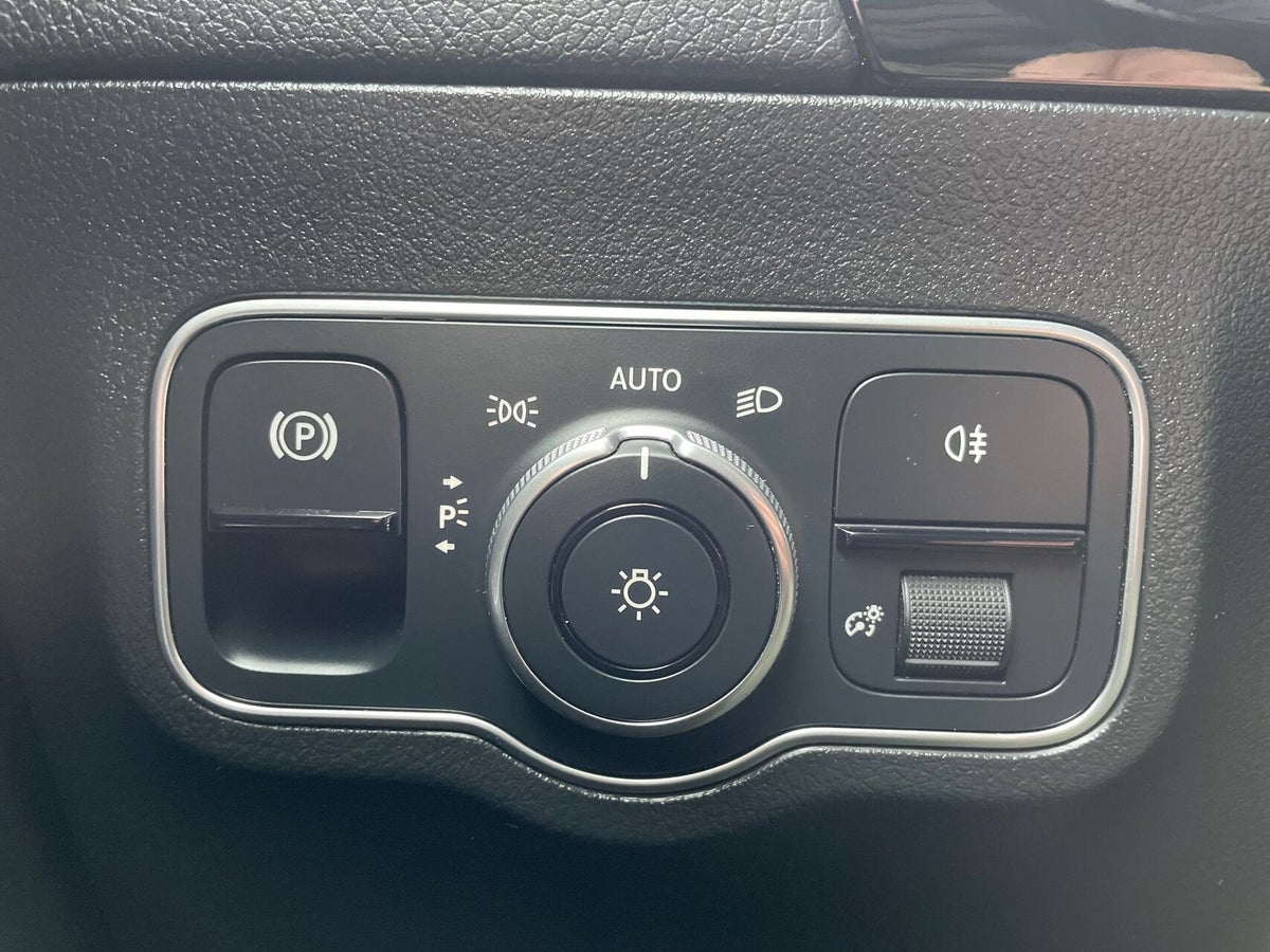 Mercedes EQA300 4Matic billede 20