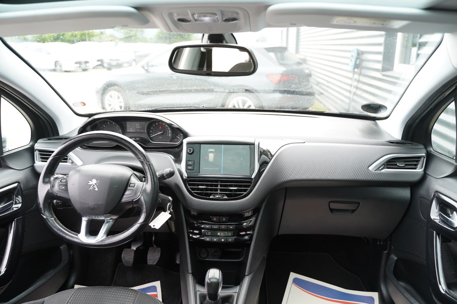 Billede af Peugeot 208 1,2 VTi 82 Selection Sky