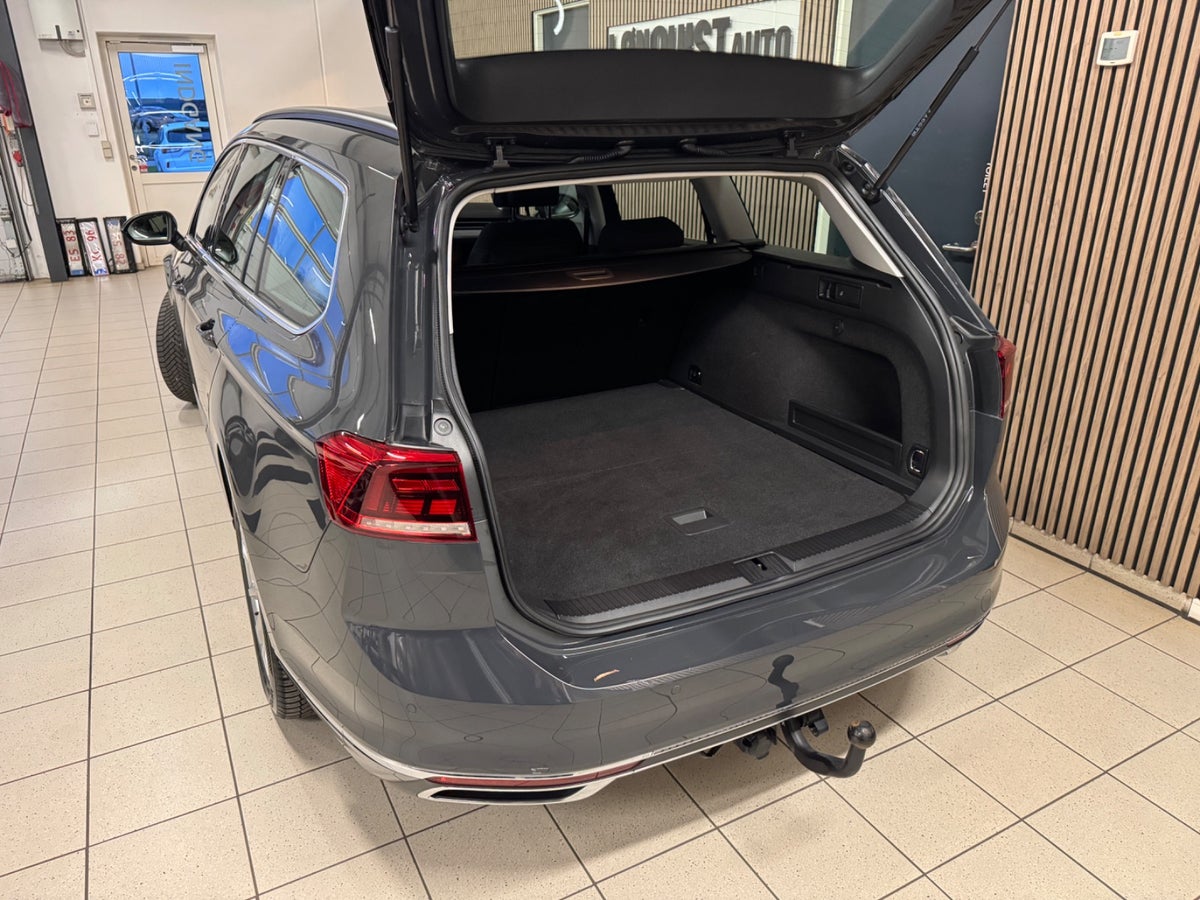 VW Passat GTE Variant DSG