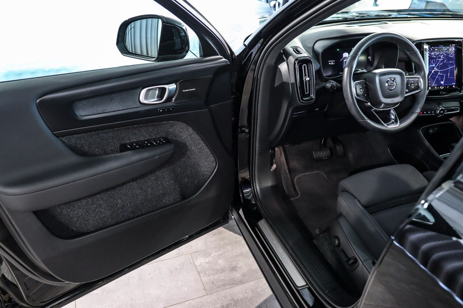 Billede af Volvo XC40  P6 ReCharge Ultimate