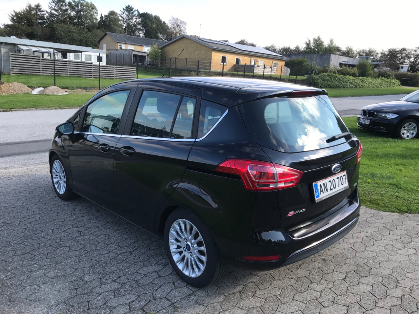 Ford B-MAX SCTi 100 Titanium