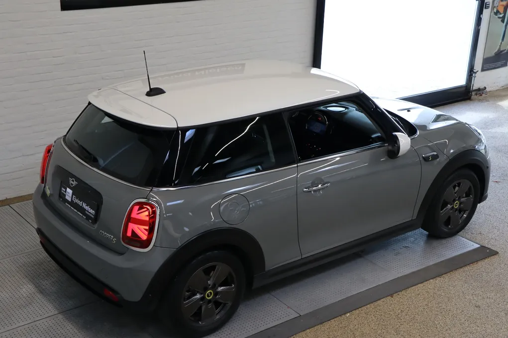 MINI Cooper SE