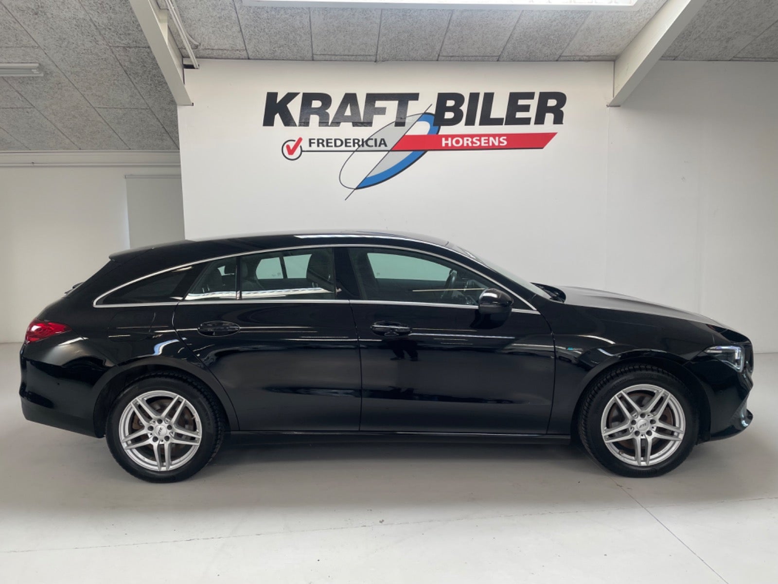 Billede af Mercedes CLA250 e 1,3 Progressive Line Shooting Brake aut.