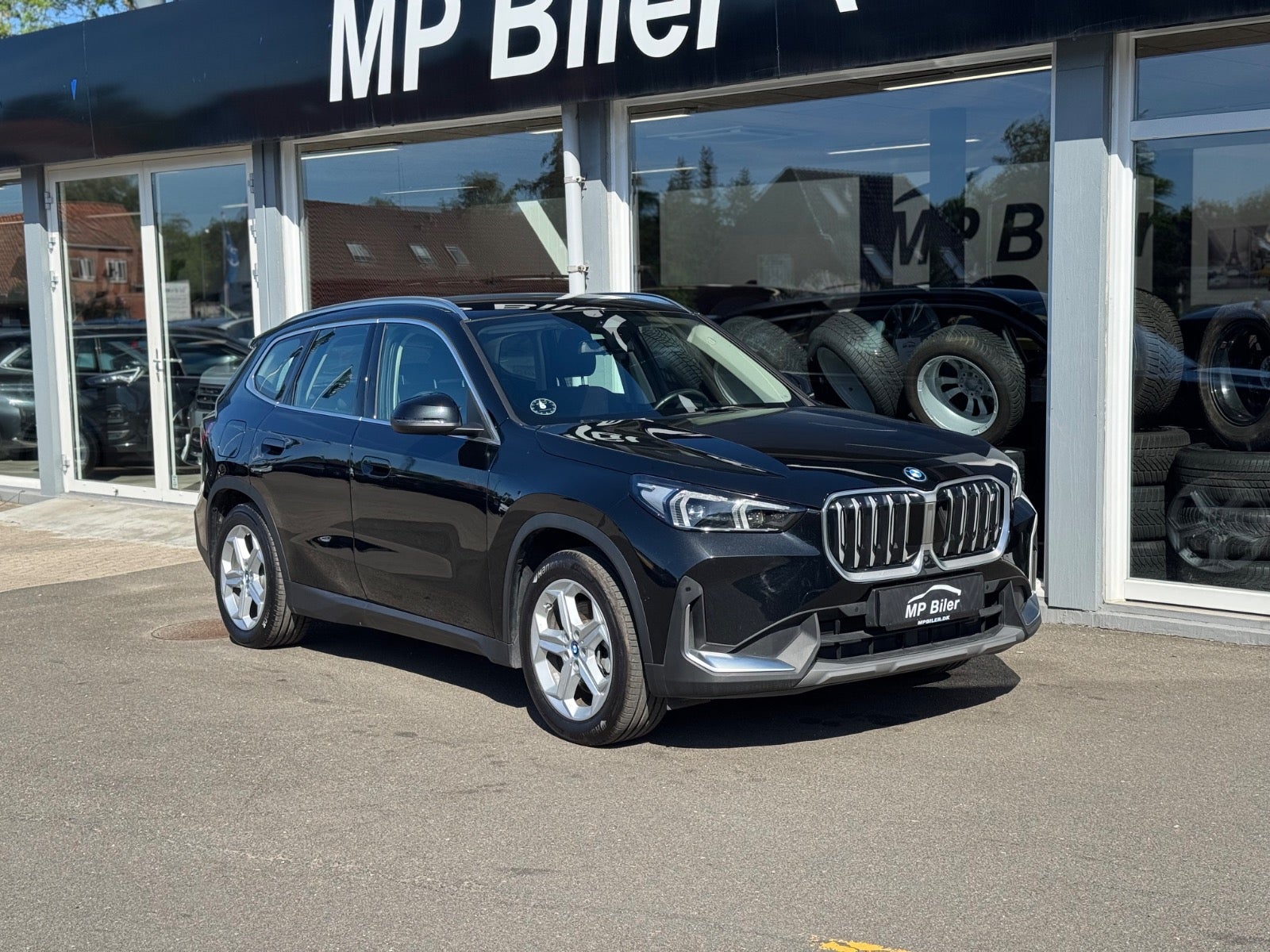 Billede af BMW iX1 xDrive30 X-Line