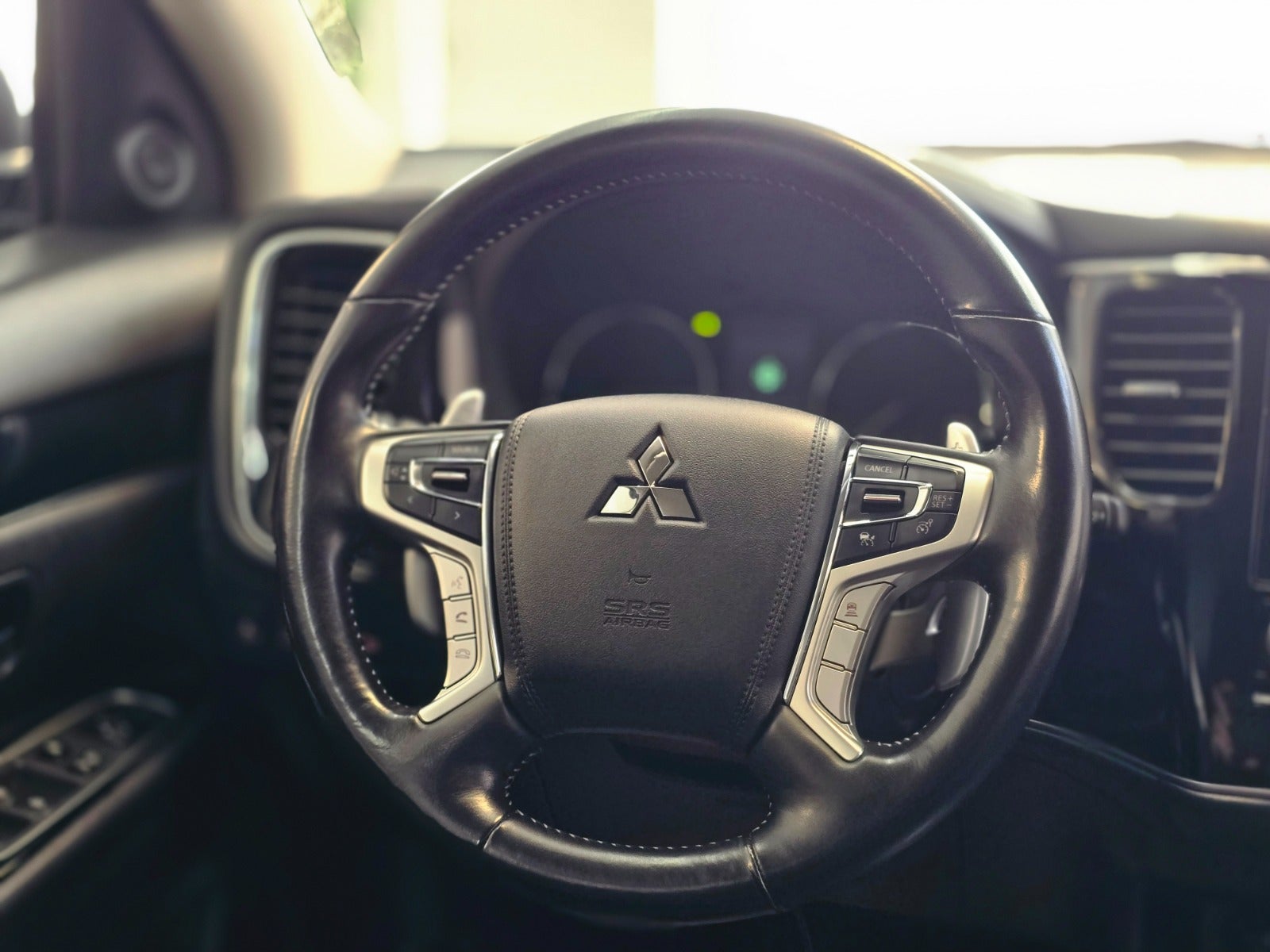Billede af Mitsubishi Outlander 2,4 PHEV Intro Edition CVT 4WD