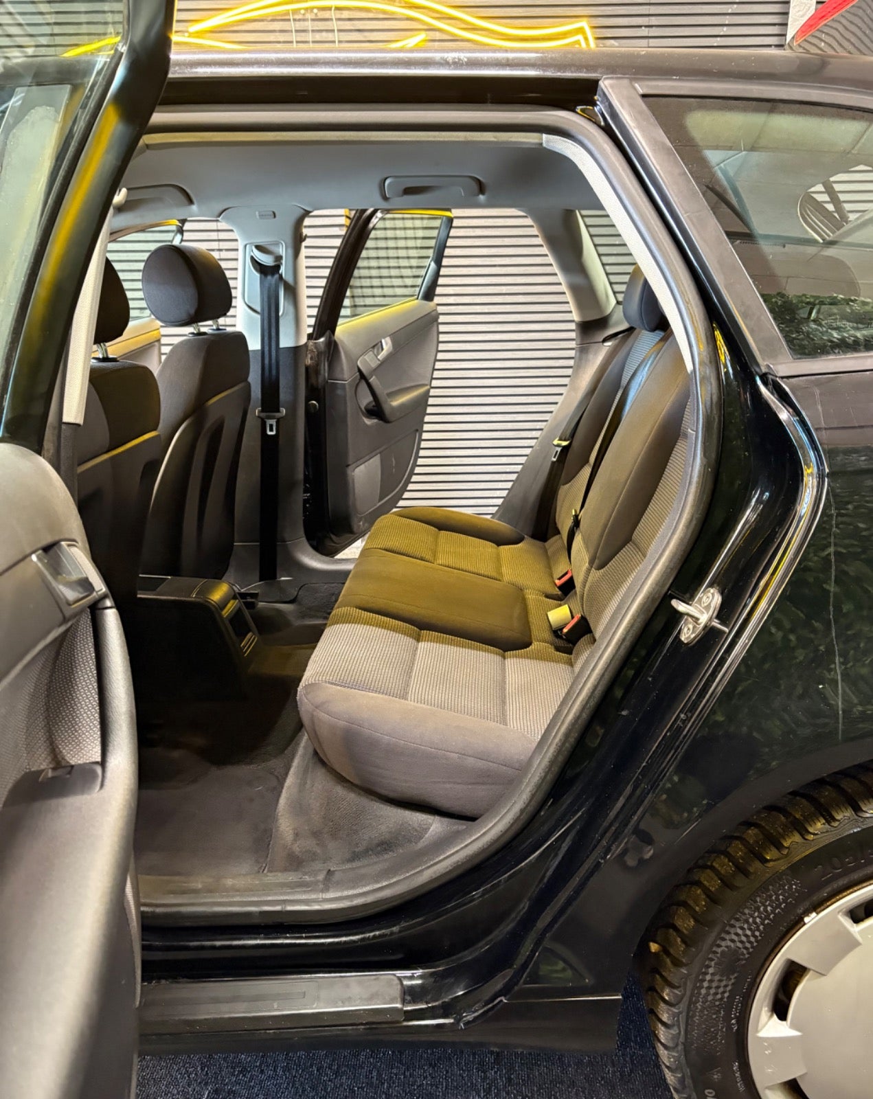 Billede af Audi A3 1,6 Attraction Sportback aut.