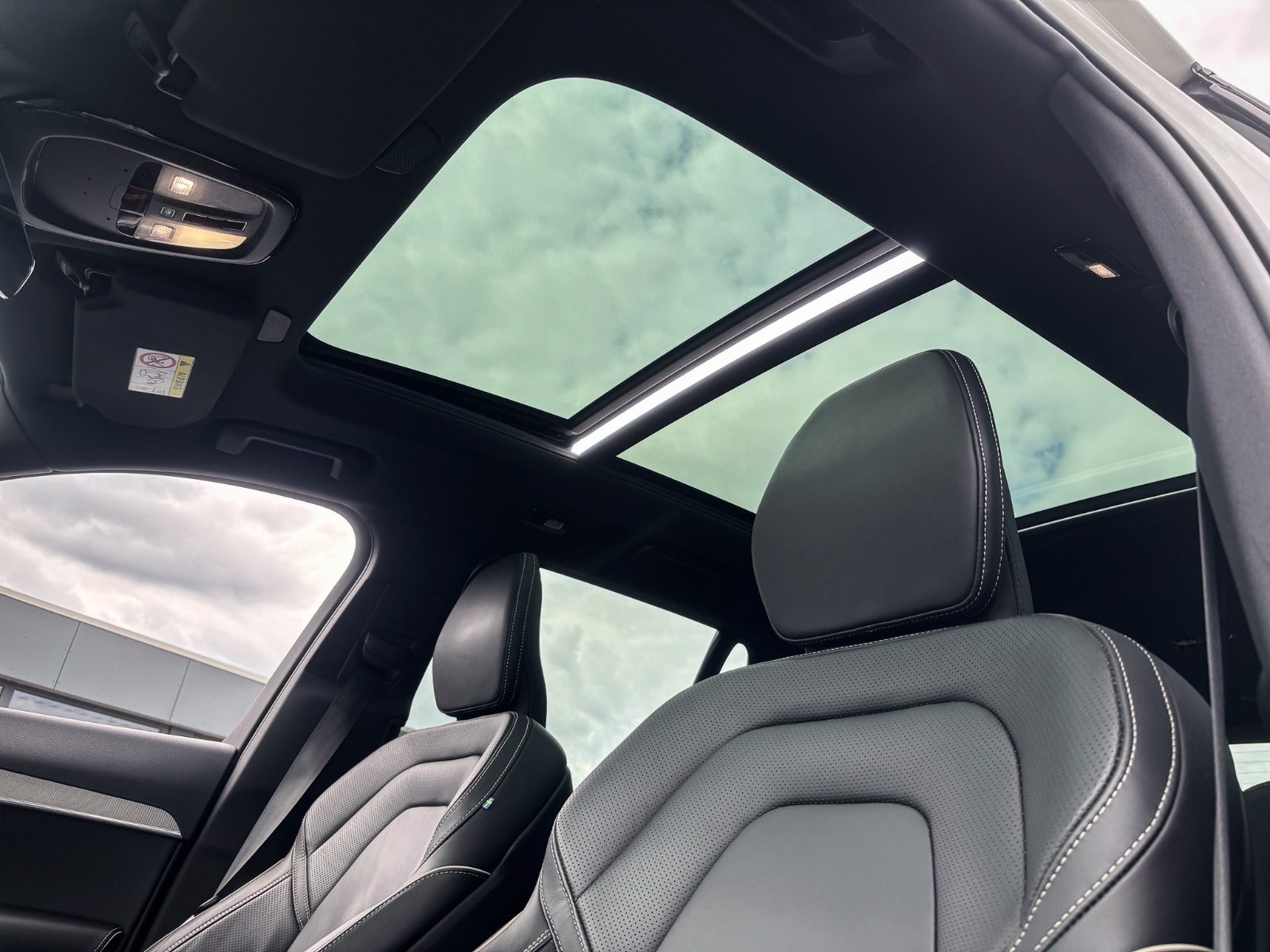 Billede af Volvo XC90 2,0 T8 ReCharge Ultimate Dark aut. AWD 7prs