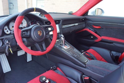 Porsche 911 GT2 RS Coupé PDK