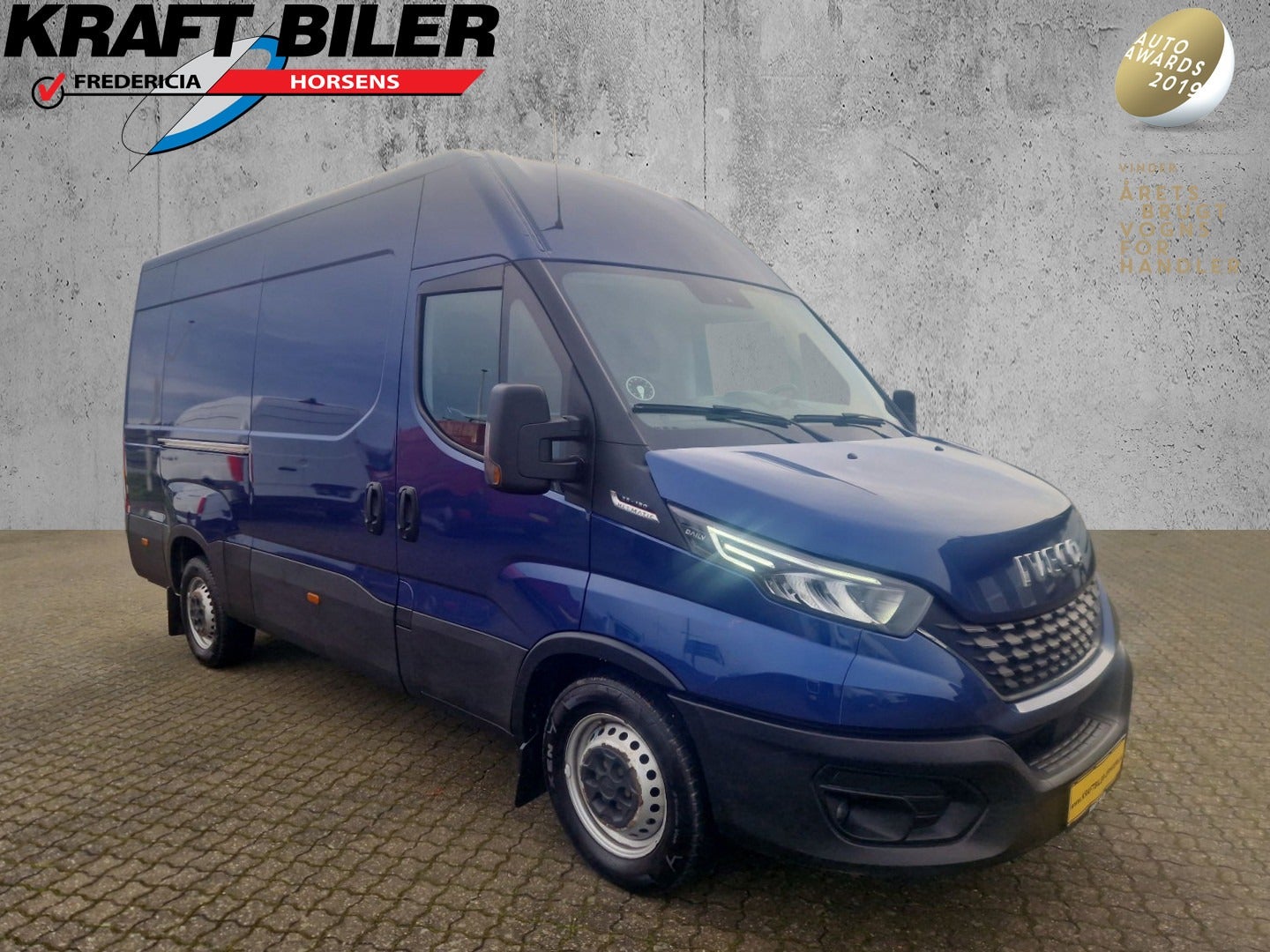 Billede af Iveco Daily 3,0 35S18 12m³ Van AG8