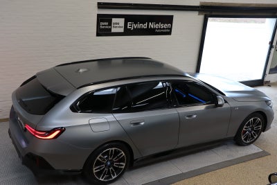 BMW i5 eDrive40 Touring M-Sport Pro