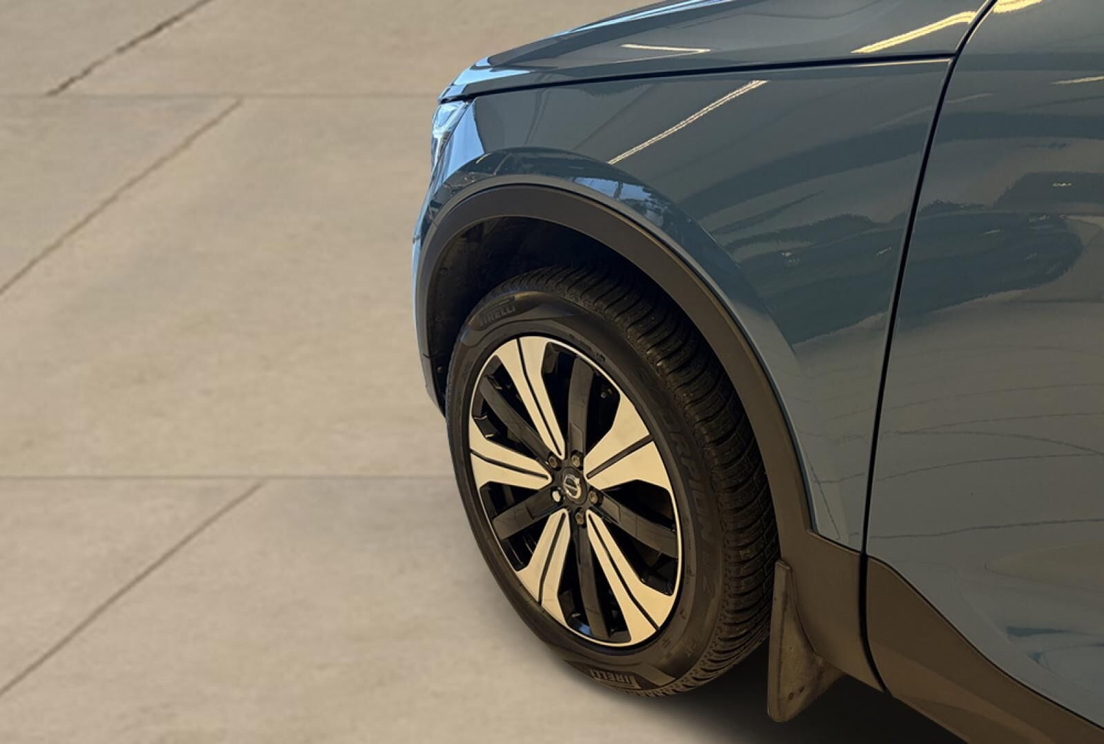 Volvo XC40 P6 ReCharge Plus