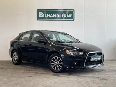 Mitsubishi Lancer 1,8 DI-D Invite CT SportSedan 4d