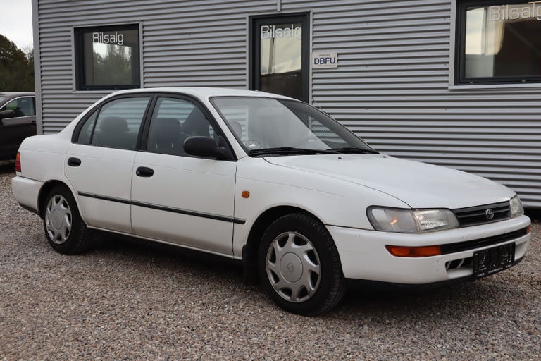 Toyota Corolla Luna