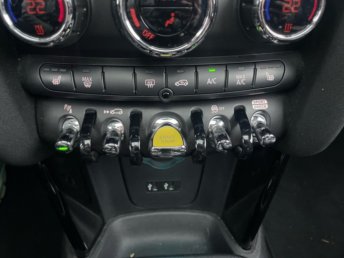 MINI Cooper SE Essential billede 21