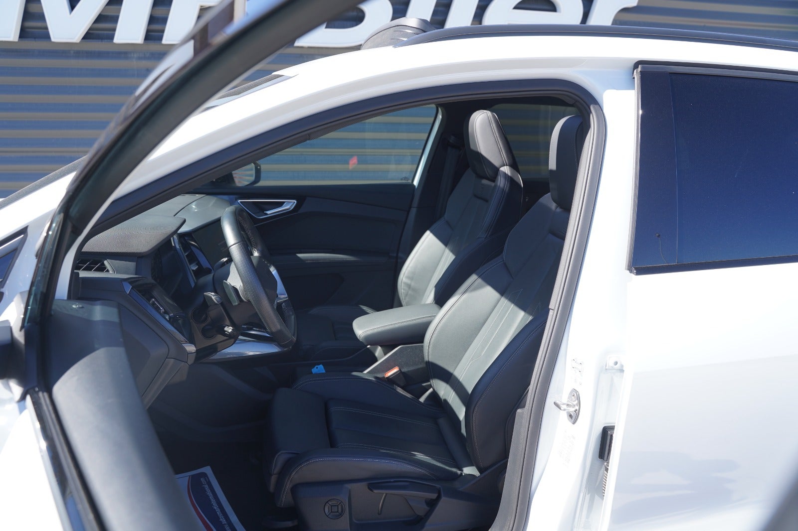 Billede af Audi Q4 e-tron 40 Attitude S-line