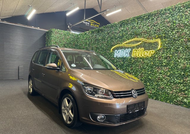 VW Touran 1,6 TDi 105 Trendline DSG 7prs
