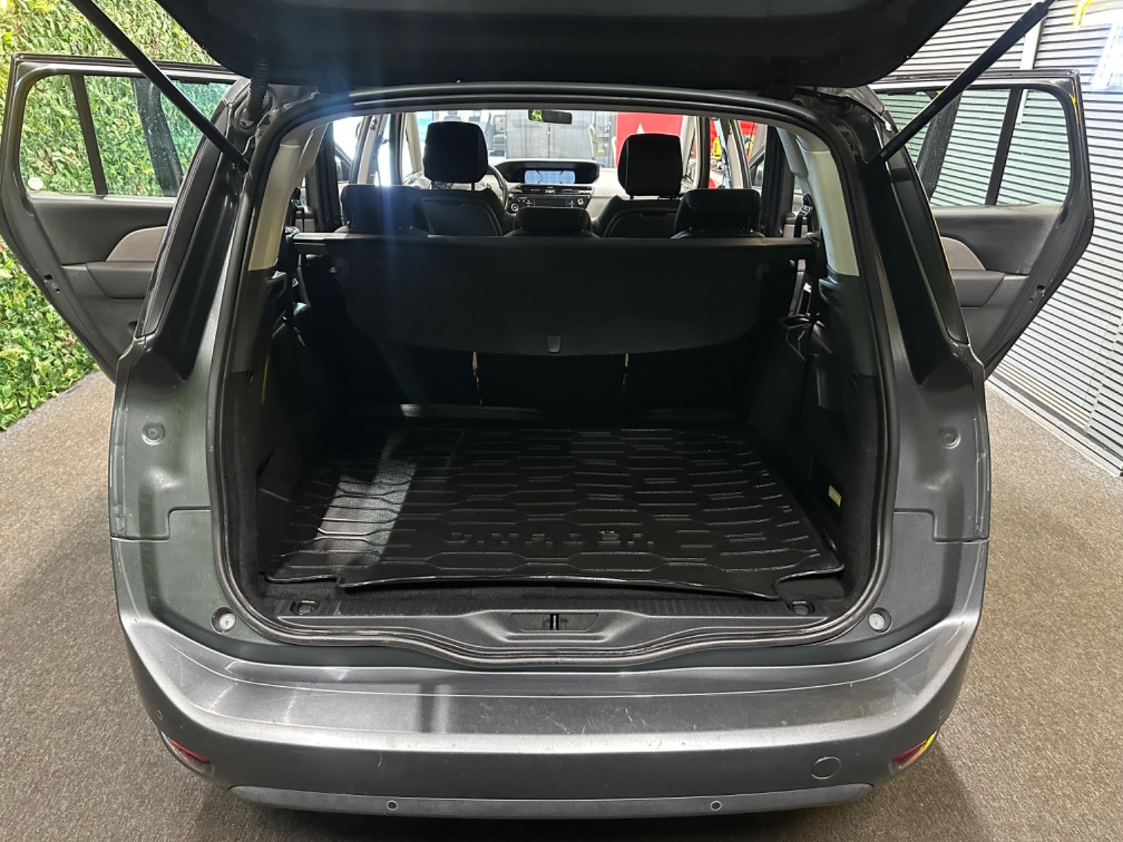 Billede af Citroën Grand C4 Picasso 1,6 e-HDi 115 Intensive 7prs