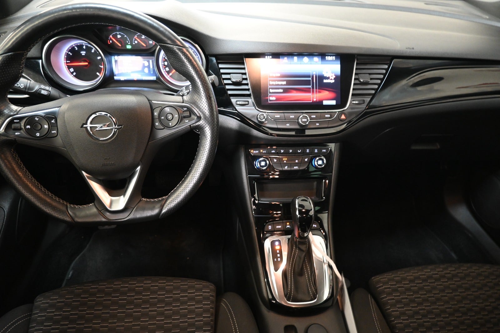 Opel Astra T 150 Exclusive aut.