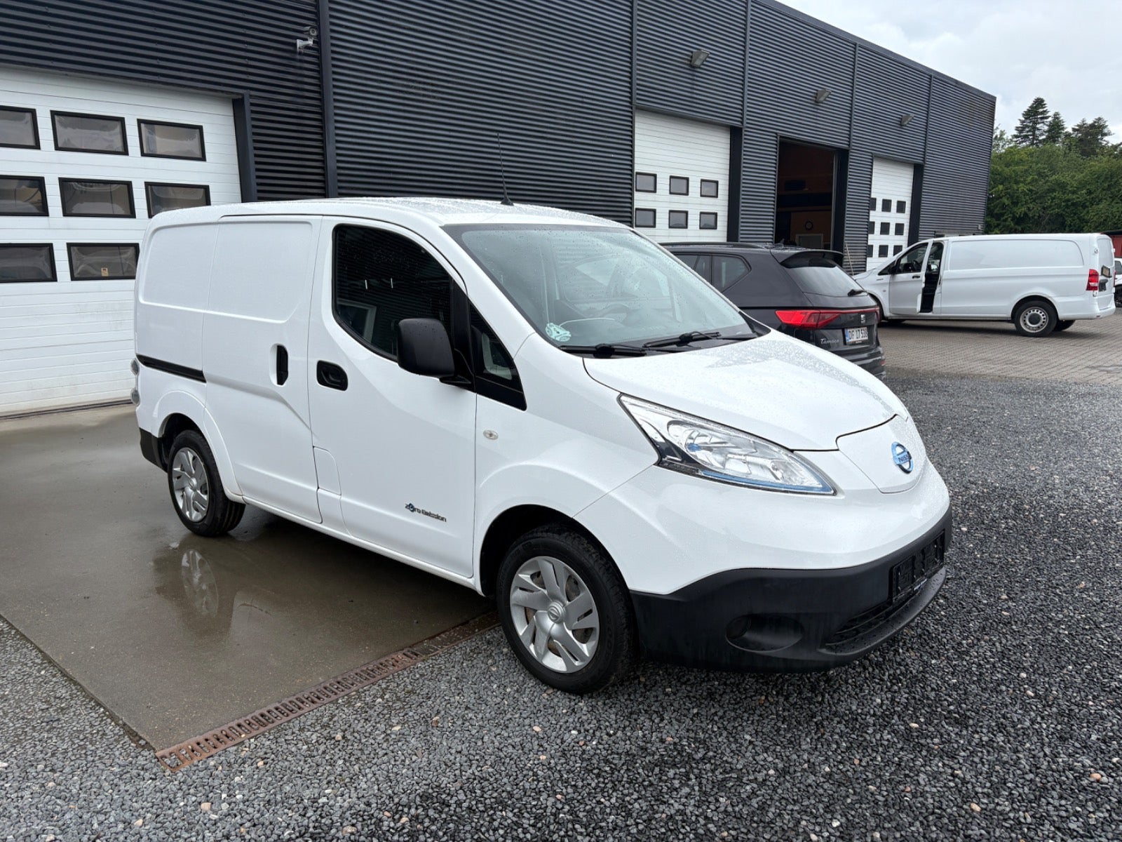 Nissan e-NV200 Comfort+ Van