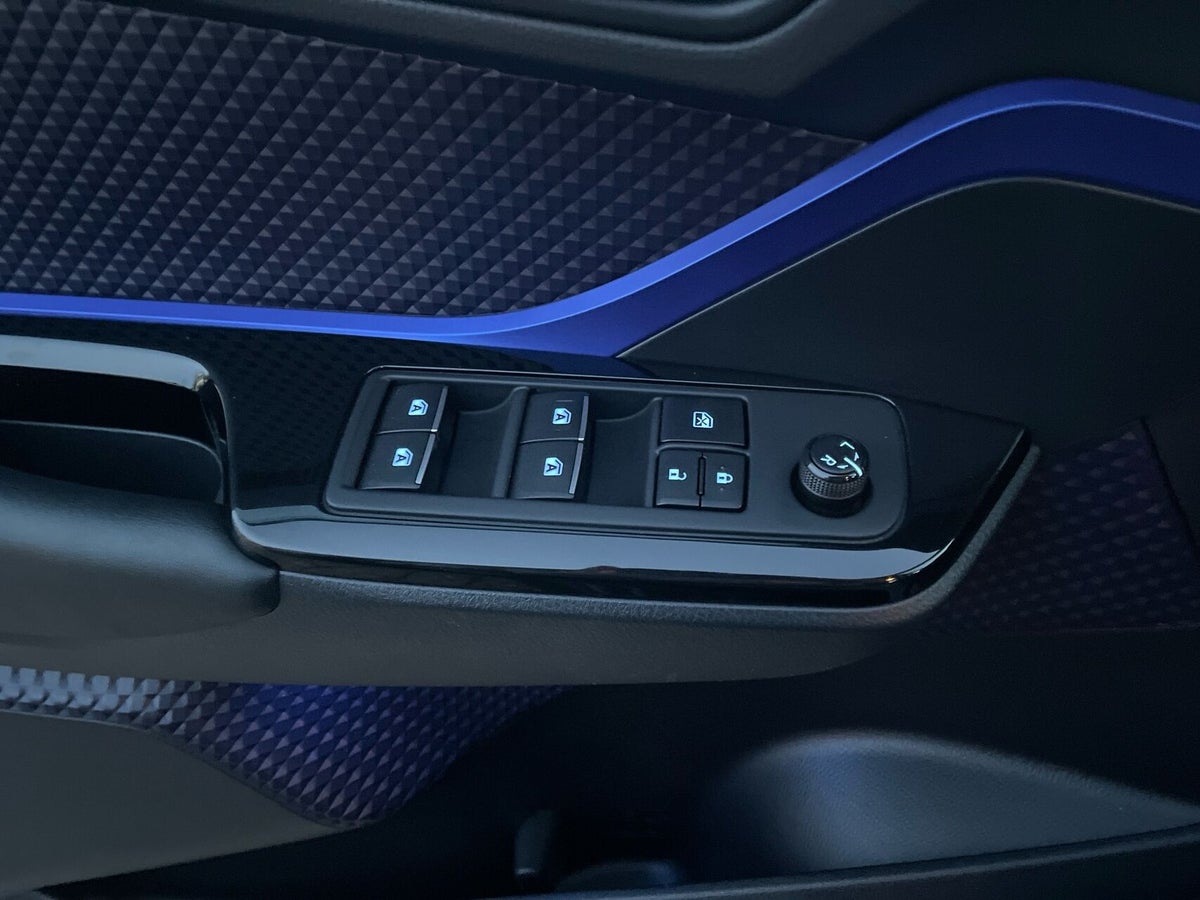 Toyota C-HR Hybrid C-ULT CVT billede 15