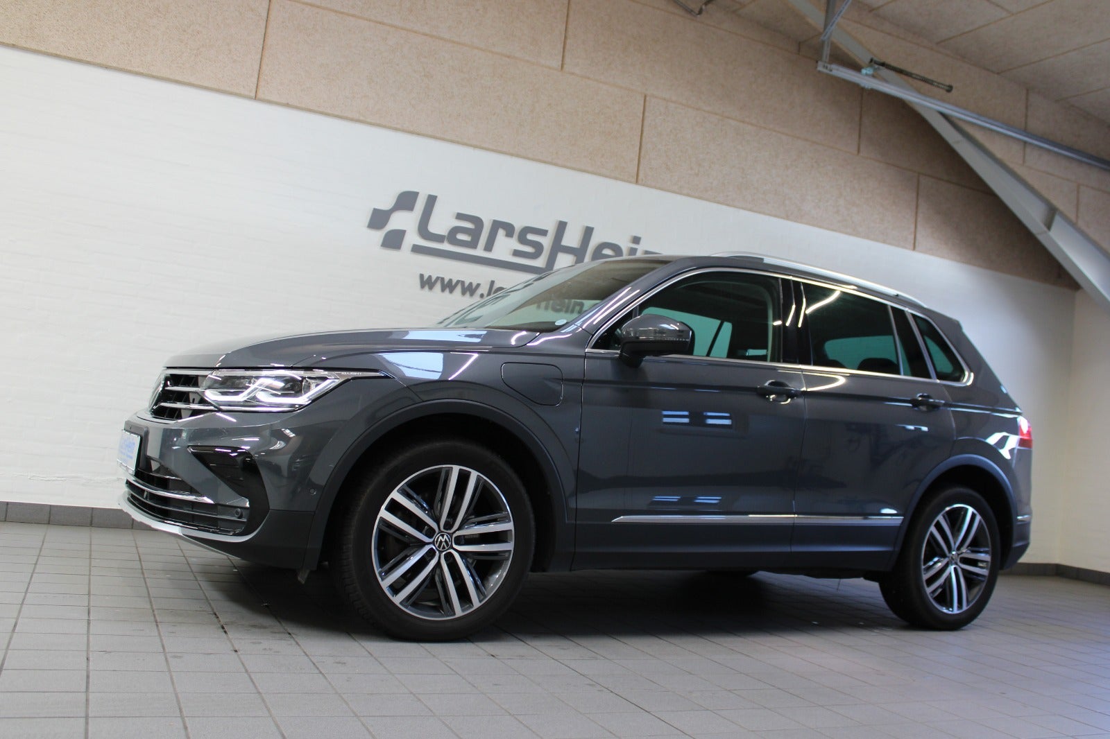 VW Tiguan eHybrid Elegance DSG