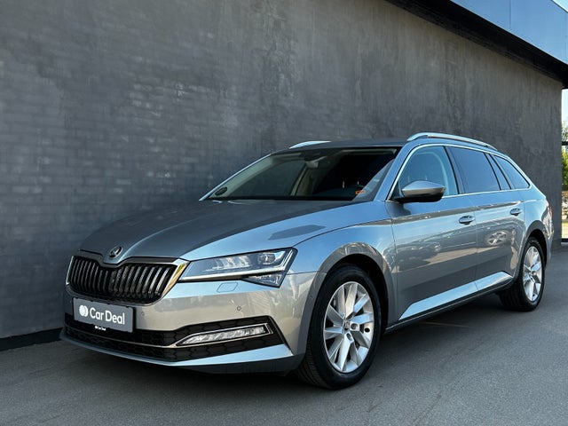 Skoda Superb billede