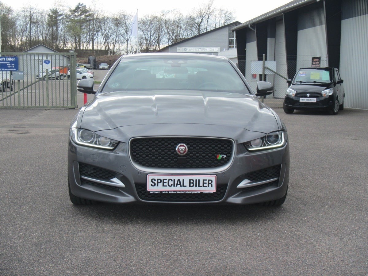 Billede af Jaguar XE 2,0 P240 R-Sport aut.